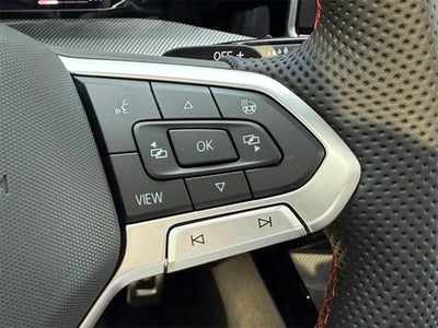 2025 Volkswagen Golf GTI SE