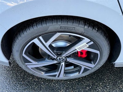 2026 Volkswagen Golf GTI SE