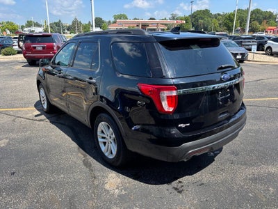 2017 Ford Explorer Base