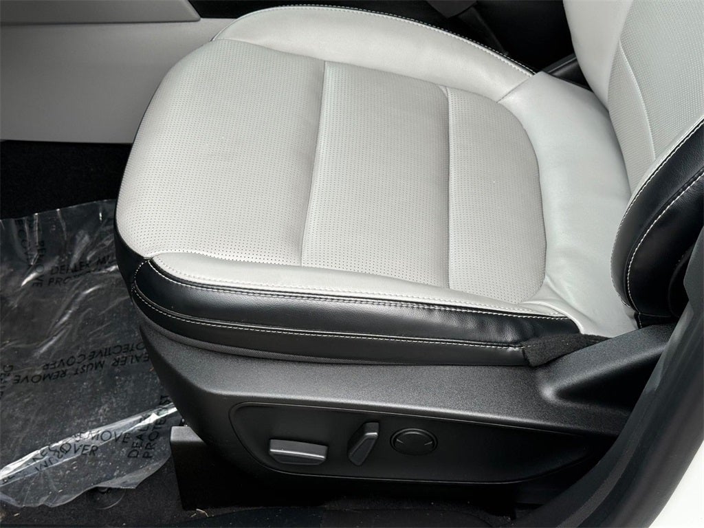 2023 Ford Escape Hybrid Platinum