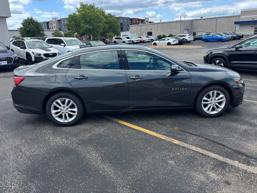 2017 Chevrolet Malibu LT 1LT