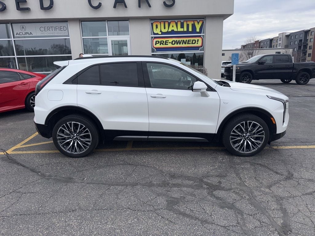 2024 Cadillac XT4 Sport