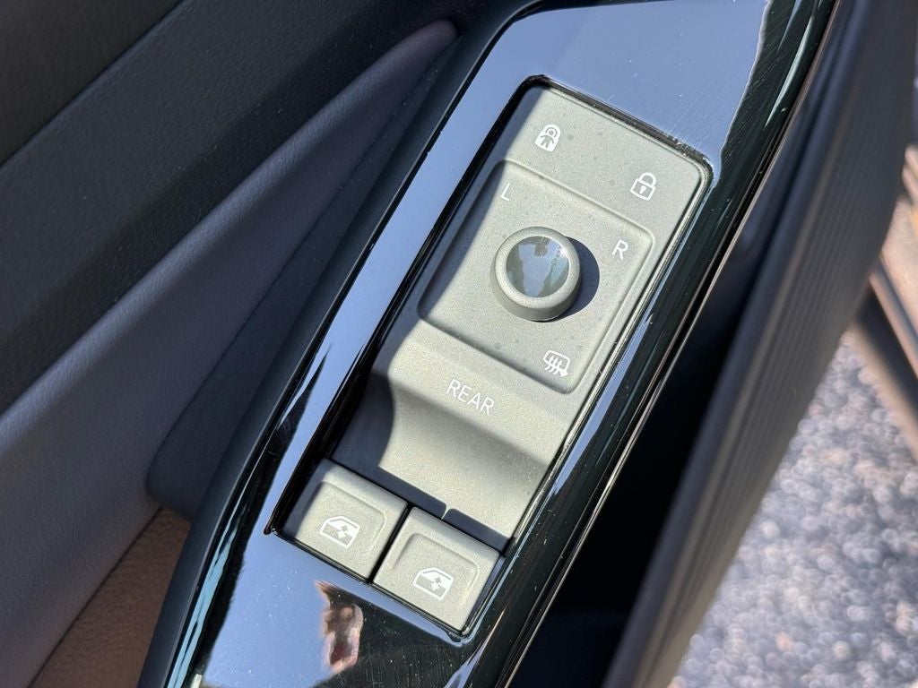 2023 Volkswagen ID.4 S