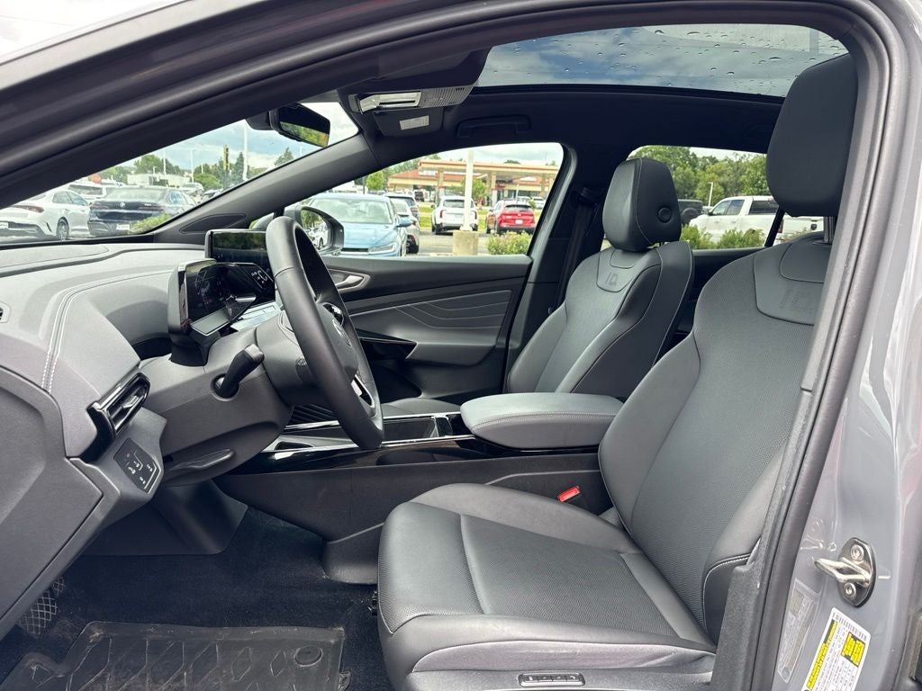 2023 Volkswagen ID.4 S