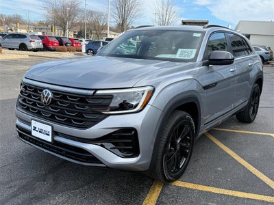 2025 Volkswagen Atlas Cross Sport 2.0T SEL R-Line Black