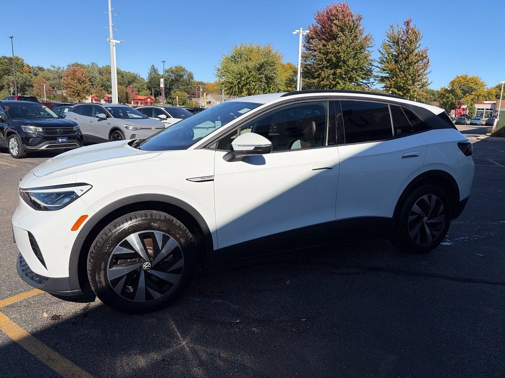 2023 Volkswagen ID.4 Pro