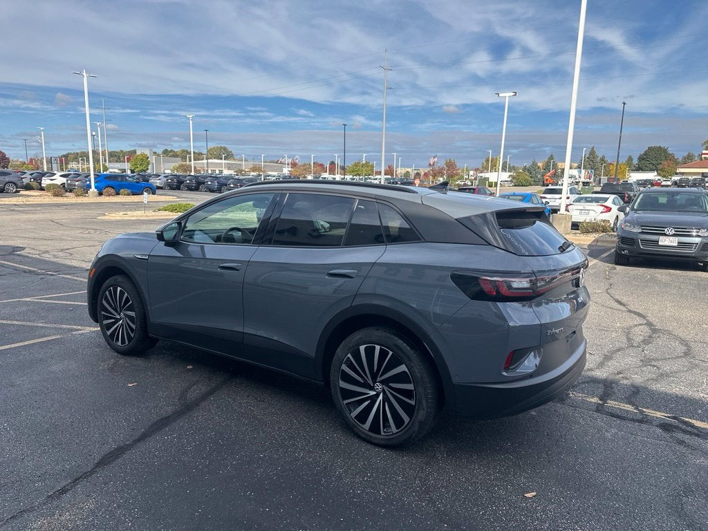 2024 Volkswagen ID.4 Pro