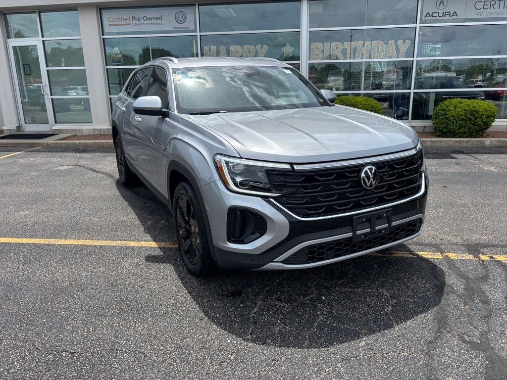 2025 Volkswagen Atlas Cross Sport 2.0T SE w/Technology