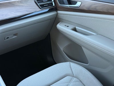 2026 Volkswagen Atlas SE w/Technology