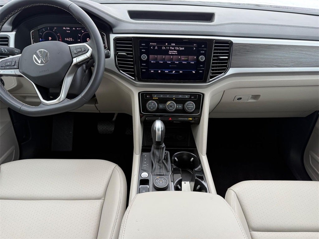 2023 Volkswagen Atlas 2.0T SE w/Technology