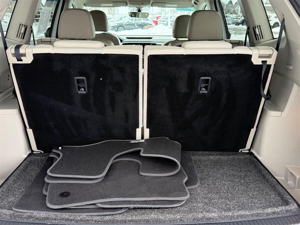 2023 Volkswagen Atlas 2.0T SE w/Technology