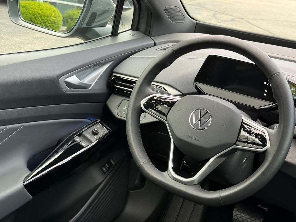 2023 Volkswagen ID.4 Pro S Plus