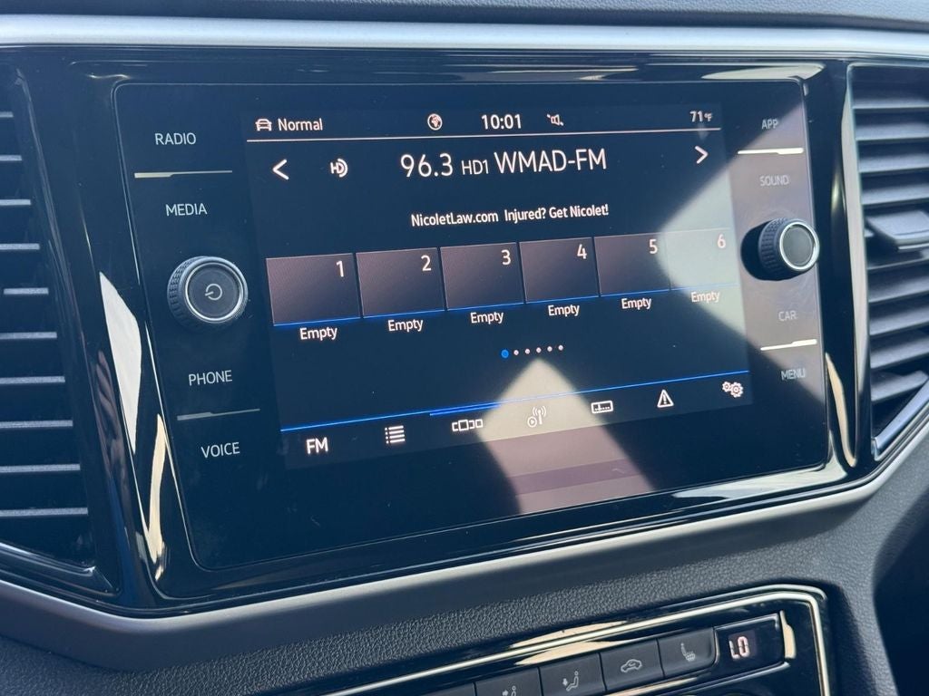 2023 Volkswagen Atlas Cross Sport 3.6L V6 SE w/Technology