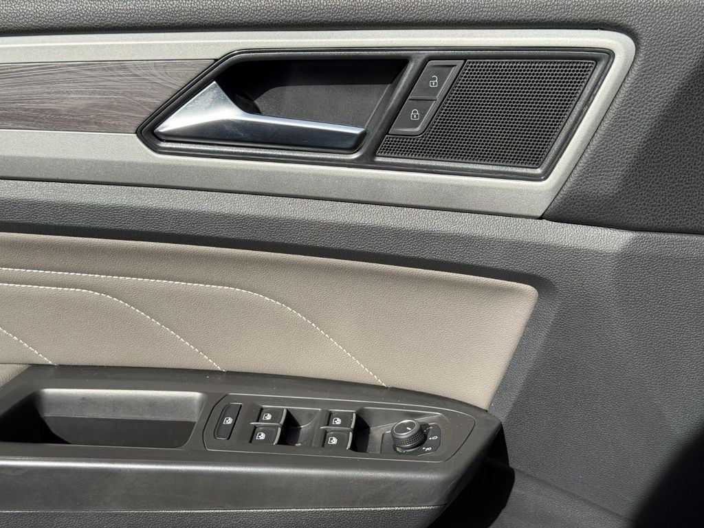 2023 Volkswagen Atlas Cross Sport 3.6L V6 SE w/Technology