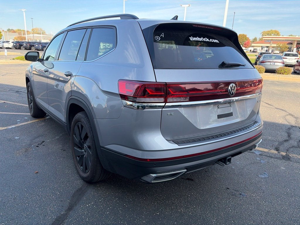 2026 Volkswagen Atlas SE w/Technology
