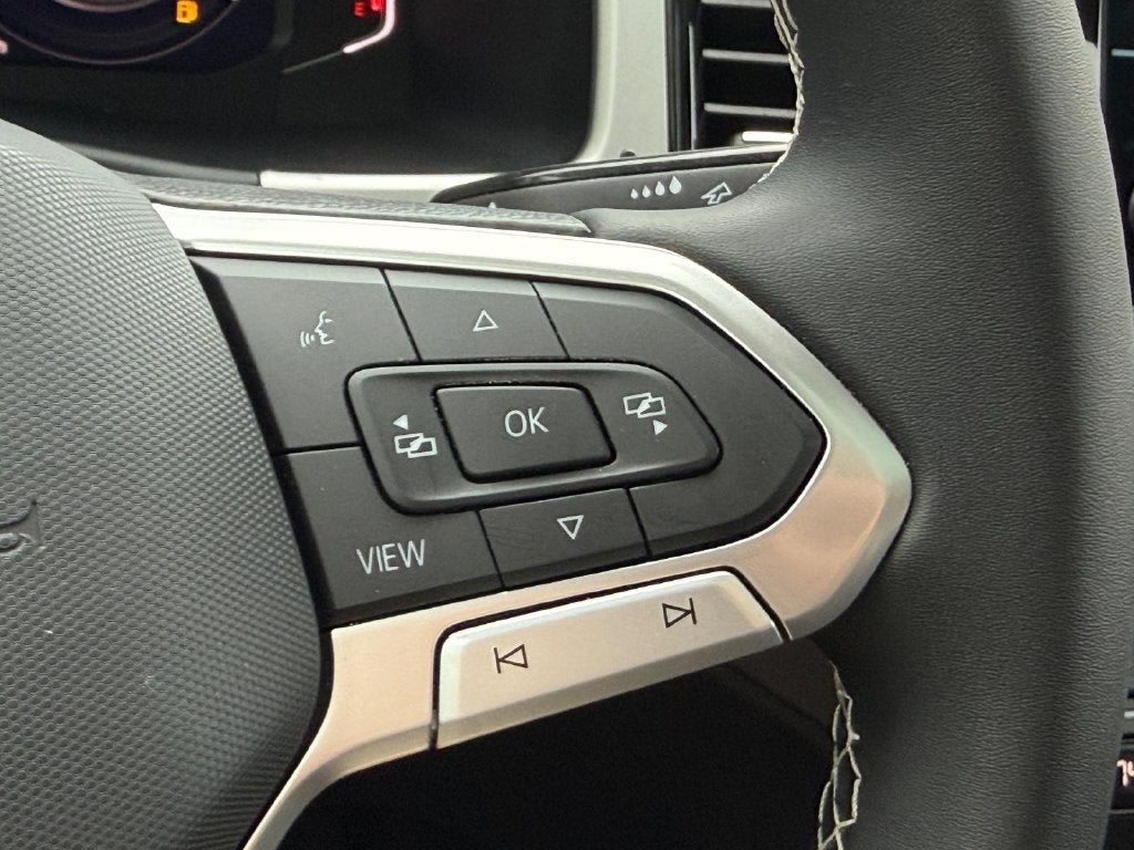 2023 Volkswagen Atlas 2.0T SE w/Technology