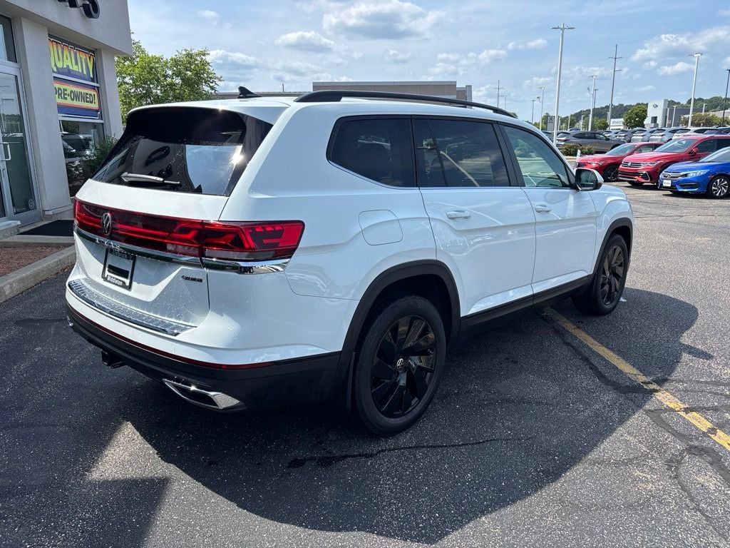 2024 Volkswagen Atlas 2.0T SE w/Technology