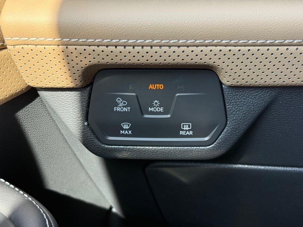2026 Volkswagen Atlas Cross Sport 2.0T SE