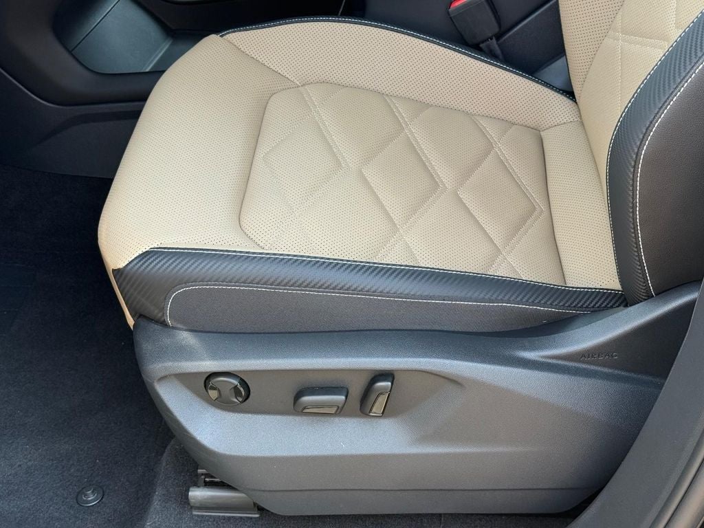 2026 Volkswagen Atlas Cross Sport 2.0T SE