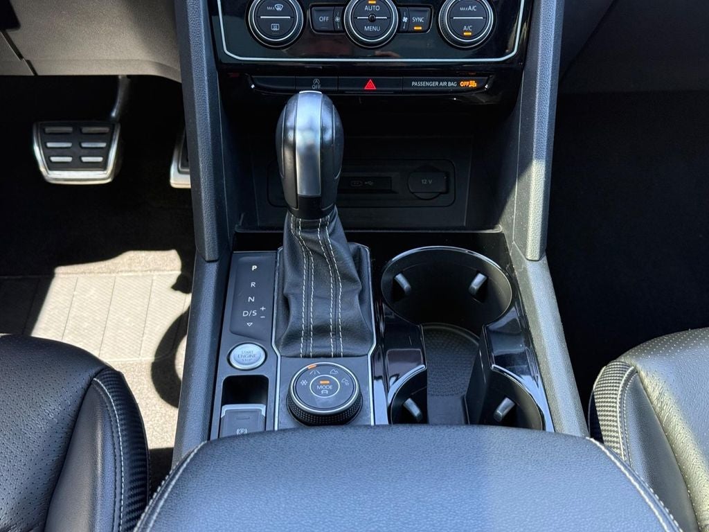 2022 Volkswagen Atlas Cross Sport 3.6L V6 SEL R-Line