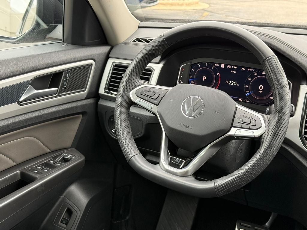 2023 Volkswagen Atlas 3.6L V6 SEL R-Line