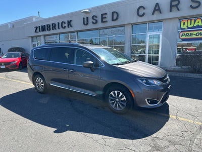 2020 Chrysler Pacifica Touring L Plus