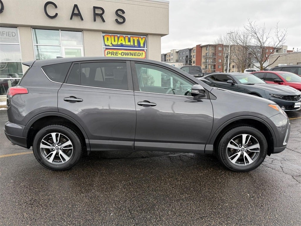 2018 Toyota RAV4 XLE