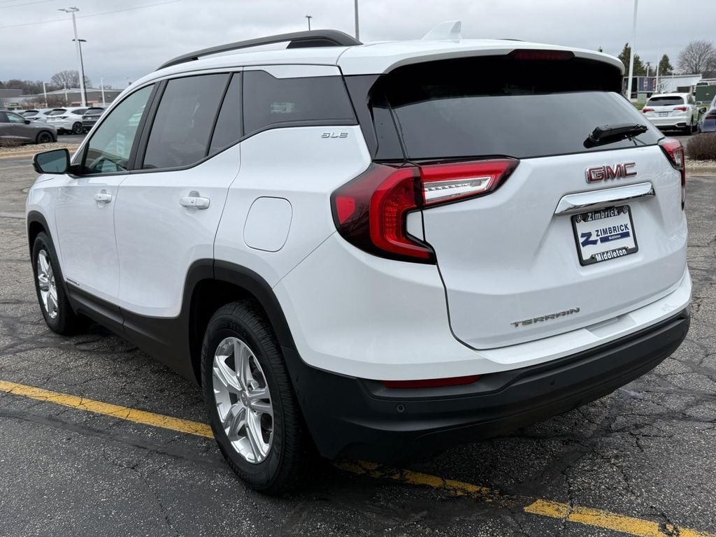 2022 GMC Terrain SLE