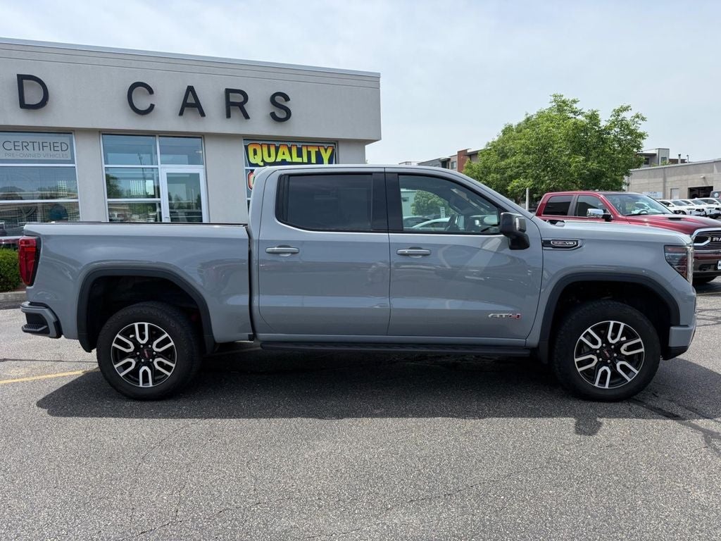 2024 GMC Sierra 1500 AT4