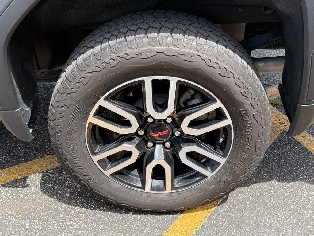 2024 GMC Sierra 1500 AT4