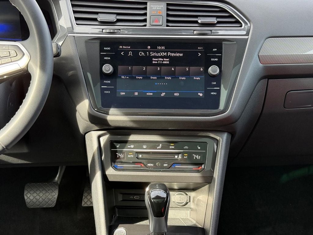 2022 Volkswagen Tiguan 2.0T SE