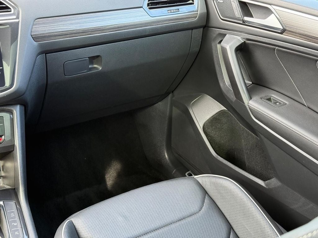 2022 Volkswagen Tiguan 2.0T SEL R-Line