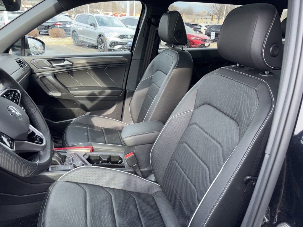 2022 Volkswagen Tiguan 2.0T SEL R-Line