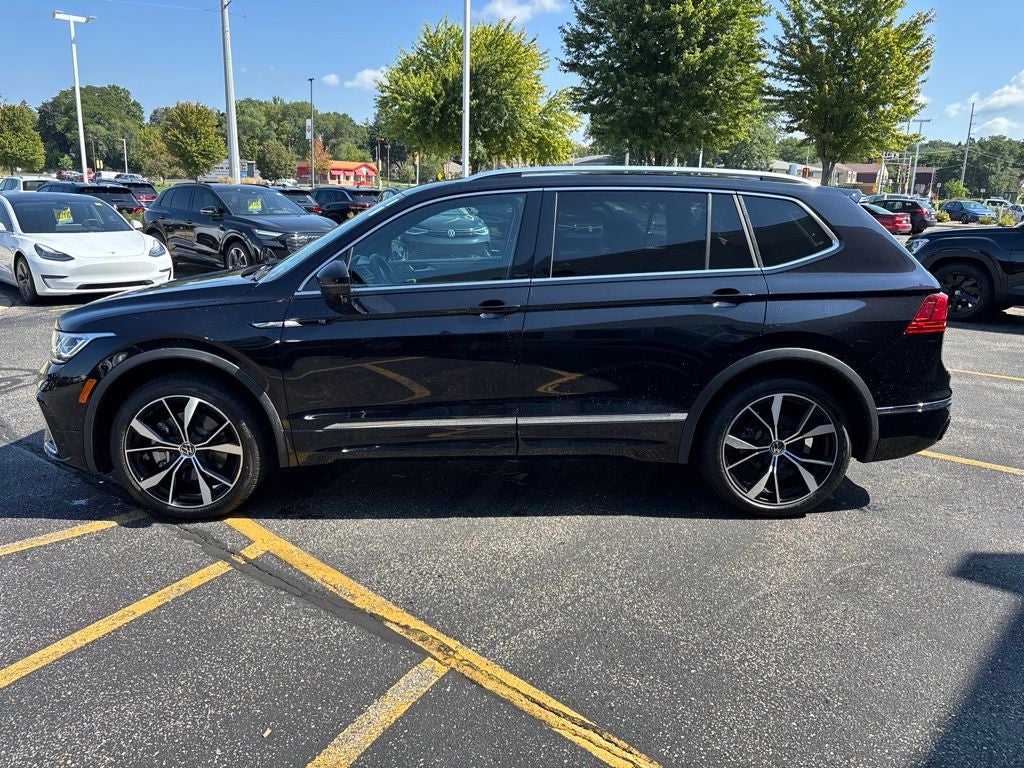 2024 Volkswagen Tiguan 2.0T SEL R-Line
