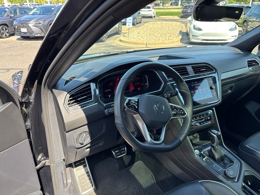2024 Volkswagen Tiguan 2.0T SEL R-Line