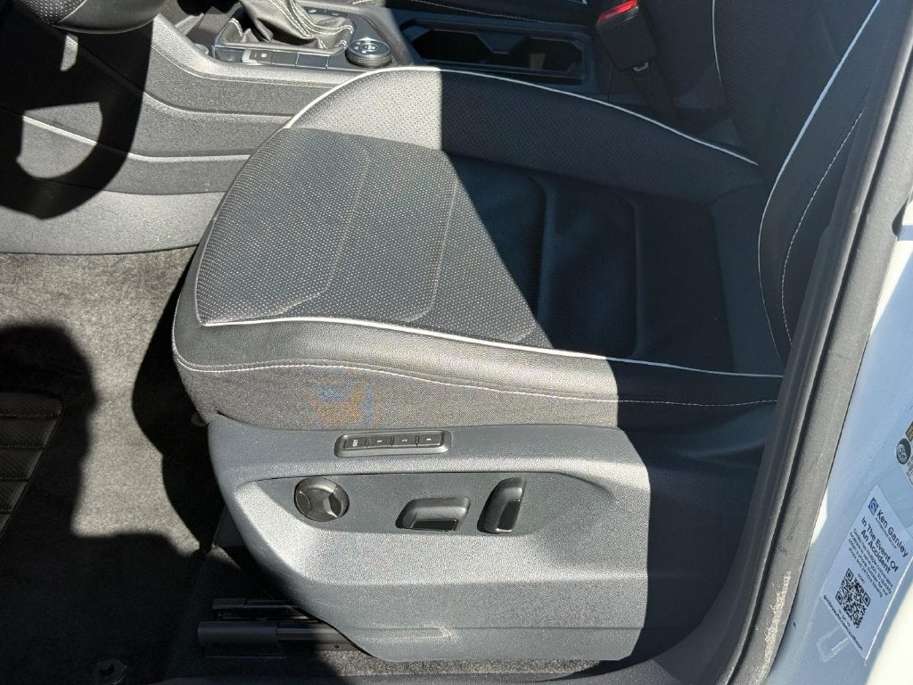 2024 Volkswagen Tiguan 2.0T SEL R-Line