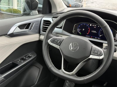 2025 Volkswagen Taos 1.5T SEL