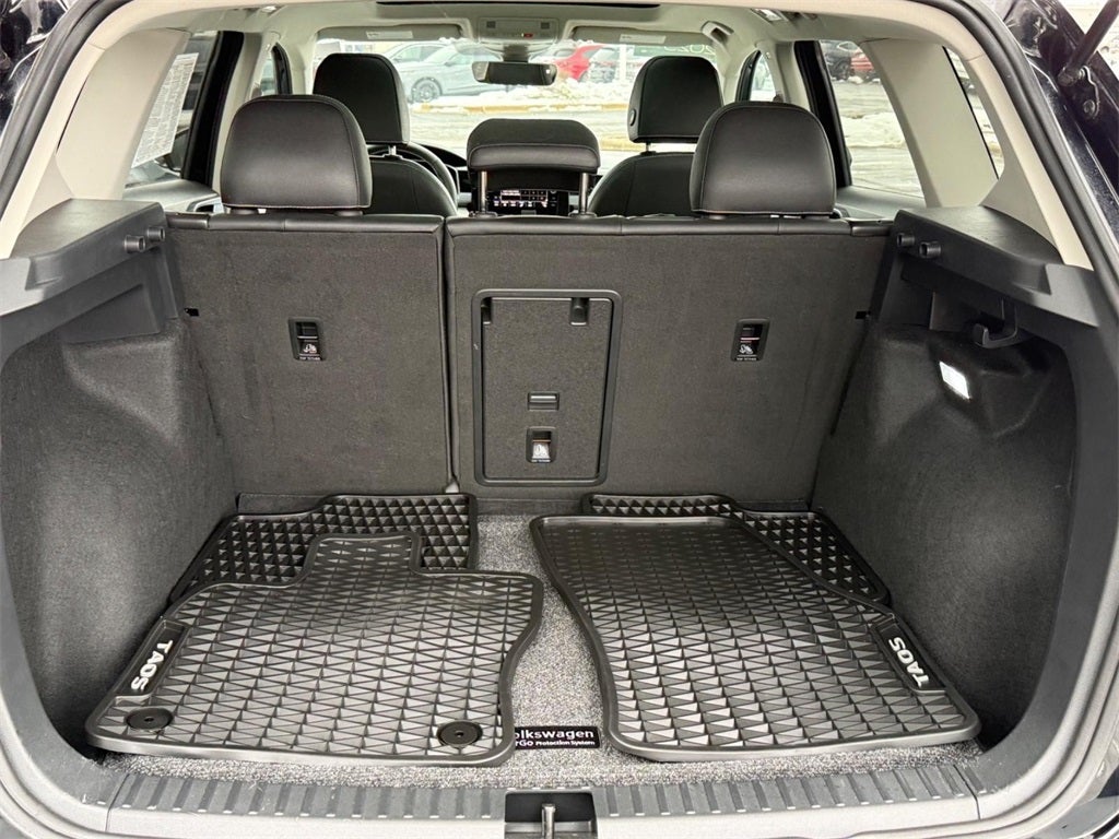 2025 Volkswagen Taos 1.5T SEL