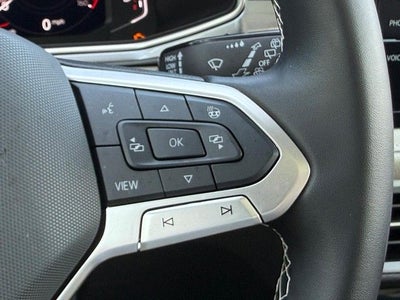 2025 Volkswagen Taos 1.5T SEL
