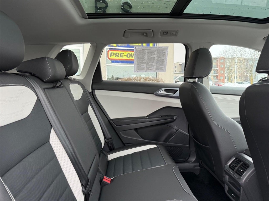 2025 Volkswagen Taos 1.5T SEL