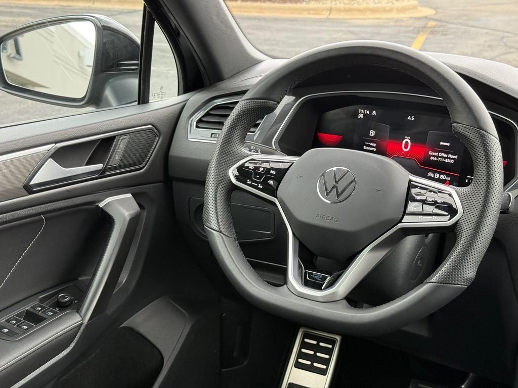 2023 Volkswagen Tiguan 2.0T SE R-Line Black