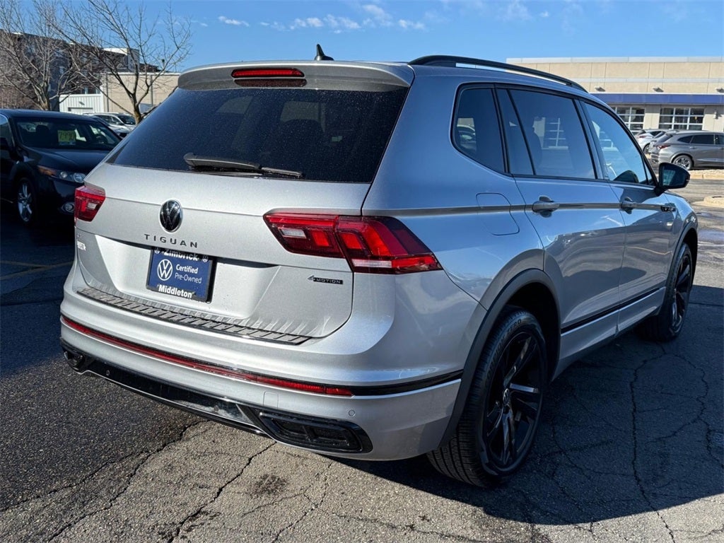 2024 Volkswagen Tiguan 2.0T SE R-Line Black