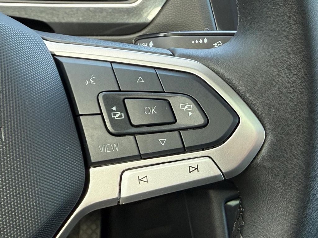 2024 Volkswagen Tiguan 2.0T Wolfsburg Edition