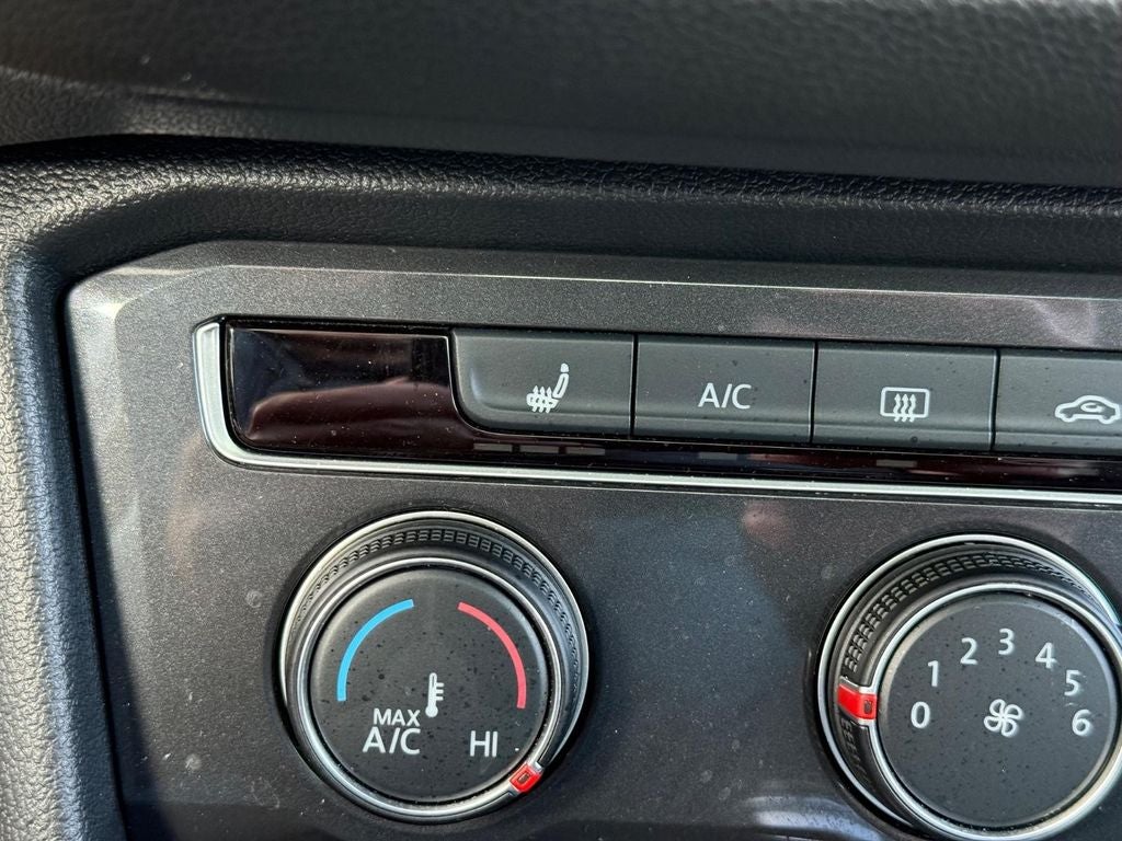 2024 Volkswagen Tiguan 2.0T Wolfsburg Edition