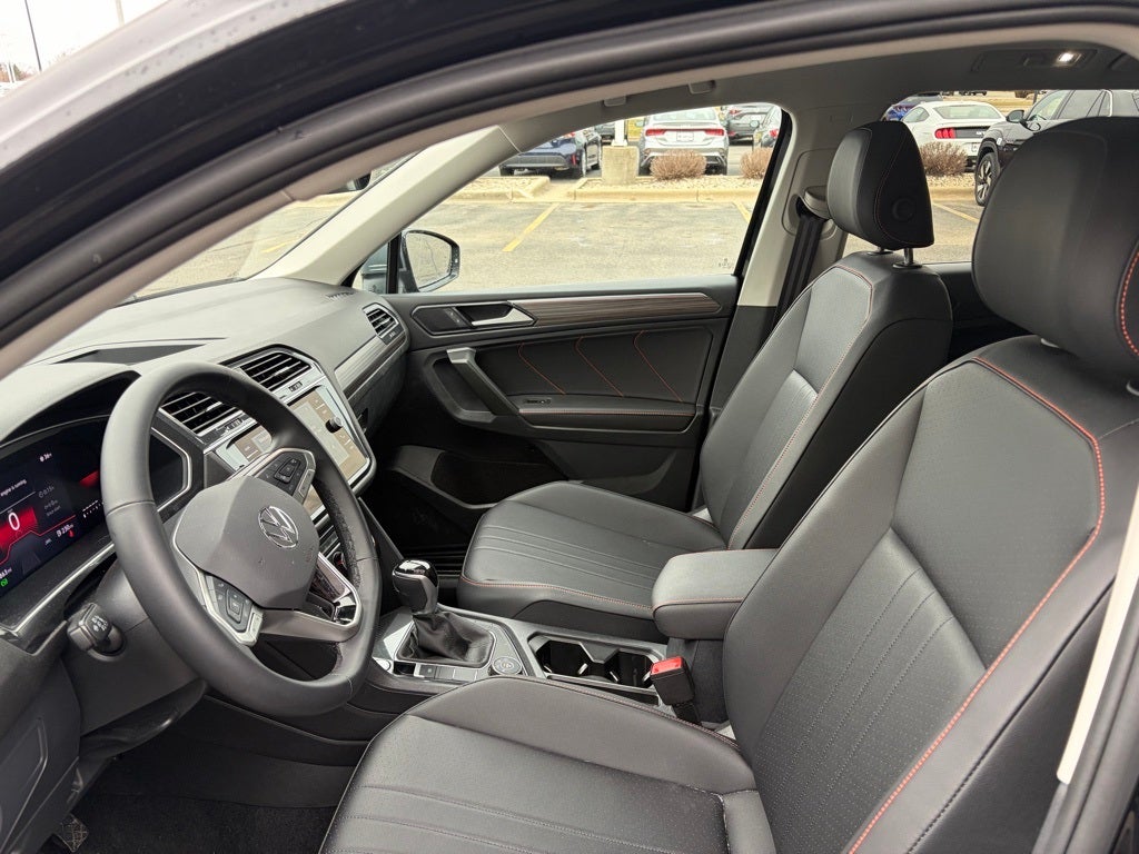 2024 Volkswagen Tiguan 2.0T Wolfsburg Edition