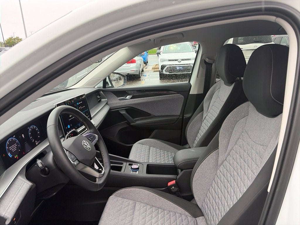2025 Volkswagen Tiguan 2.0T S