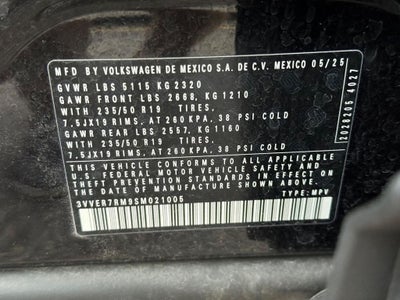 2025 Volkswagen Tiguan 2.0T SE