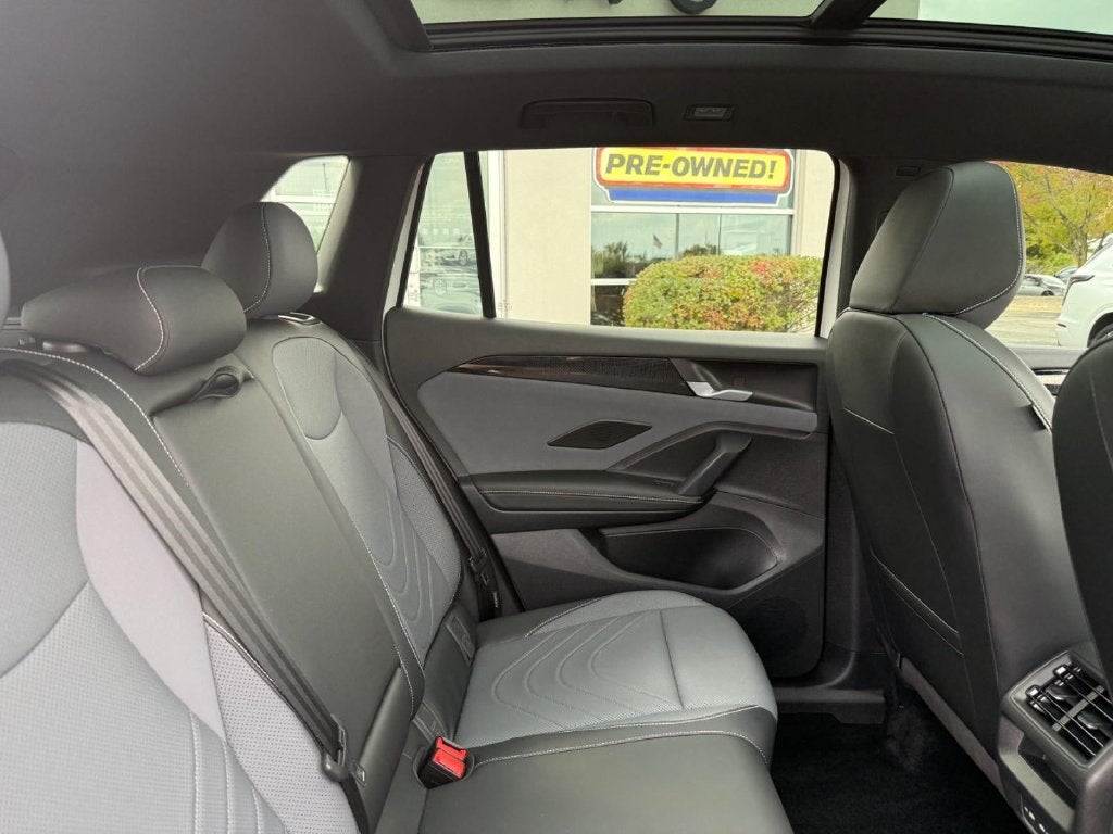 2025 Volkswagen Tiguan 2.0T SE R-Line Black