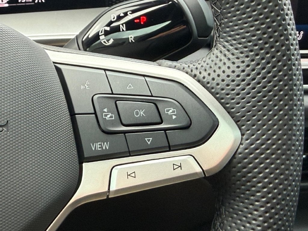2025 Volkswagen Tiguan 2.0T SE R-Line Black