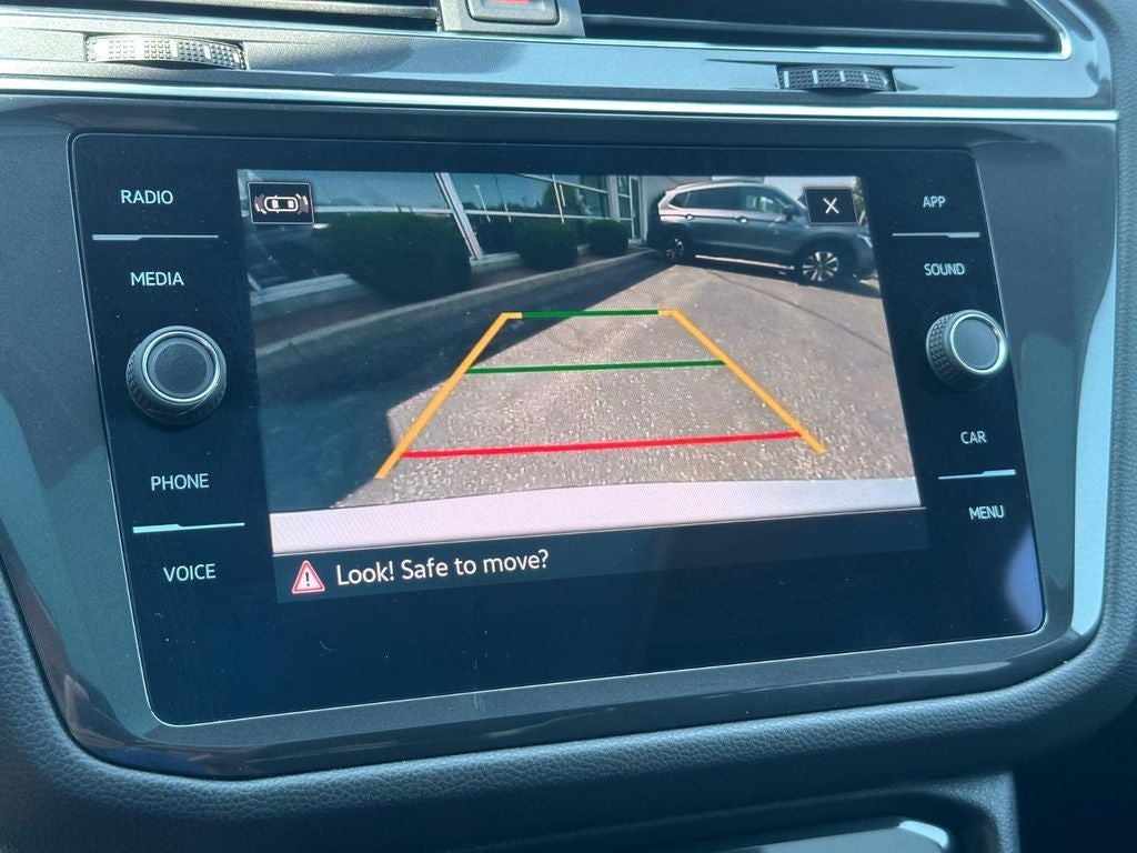 2023 Volkswagen Tiguan 2.0T SE